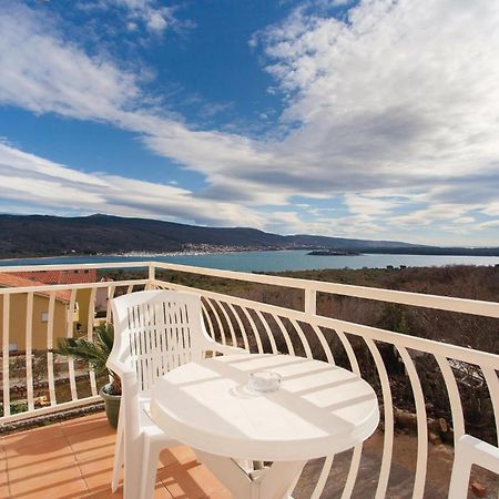 Stunning Apartment In Kornic With House Sea View Exterior photo